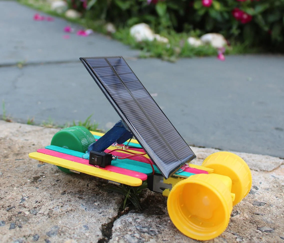 Carro Arco-íris DIY - Kit Robótica Sustentável para Educação Maker